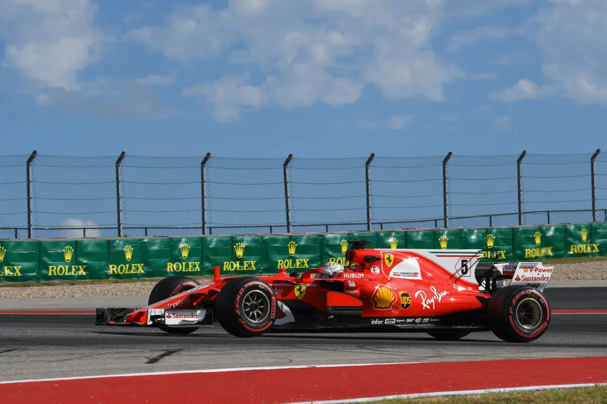 F1, GP USA 2017: pole per Hamilton. Secondo Vettel (17)