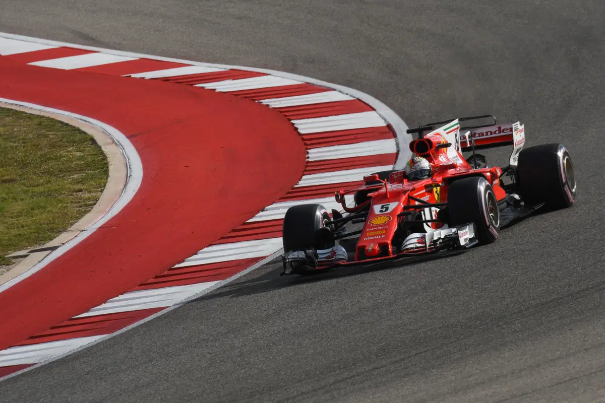 F1, GP USA 2017: pole per Hamilton. Secondo Vettel (18)