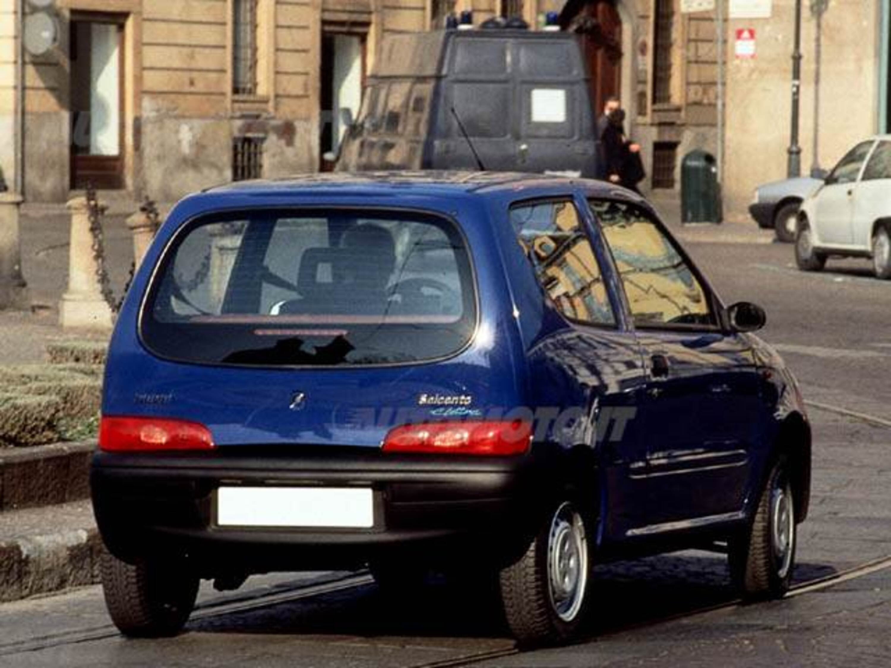 Fiat 600 1.1 (07/2005 - 12/2011): prezzo e scheda tecnica 
