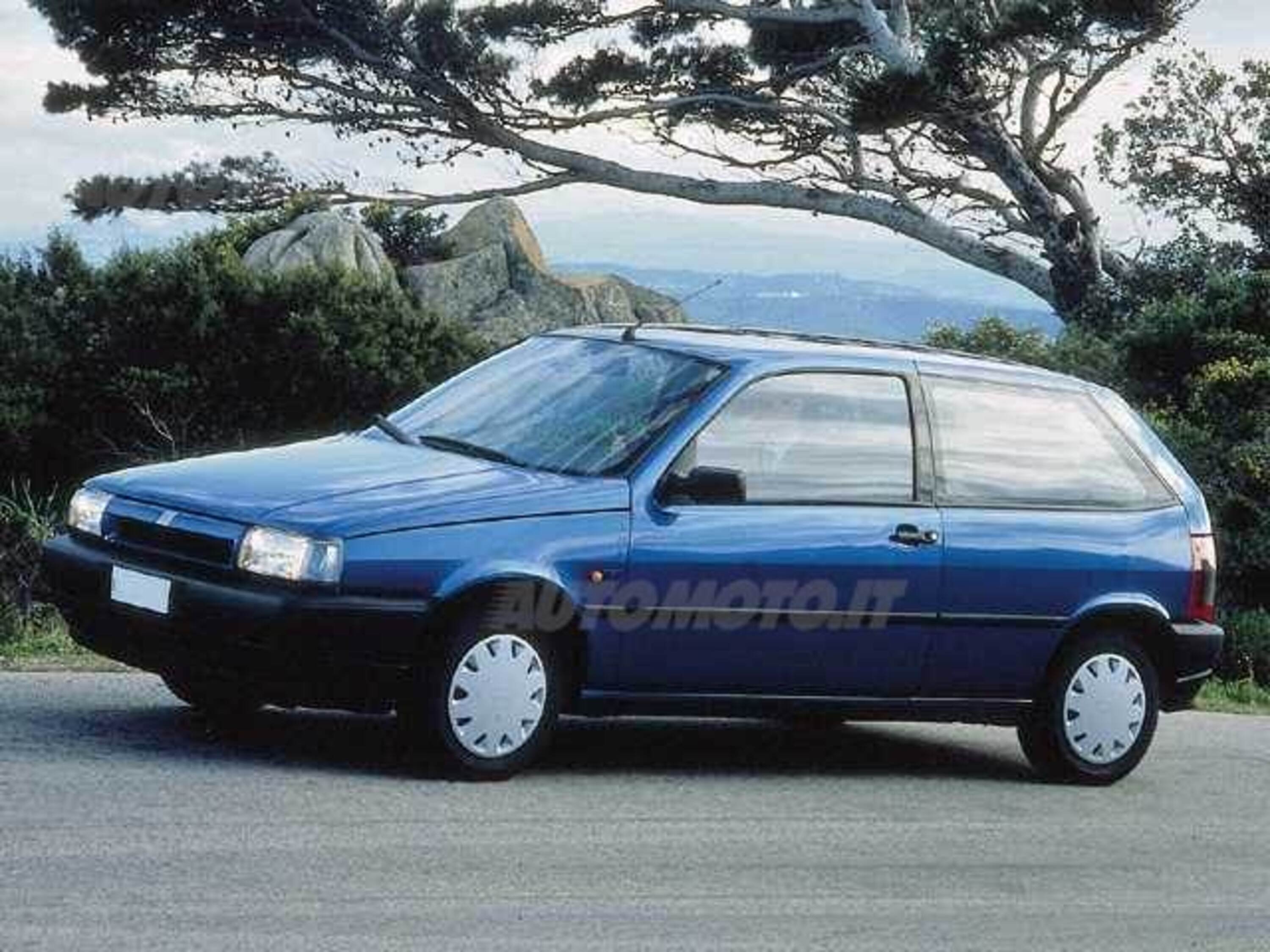 Fiat Tipo 1.6 i.e. cat 5 porte Mania (02/1994 - 12/1994): prezzo e scheda  tecnica 
