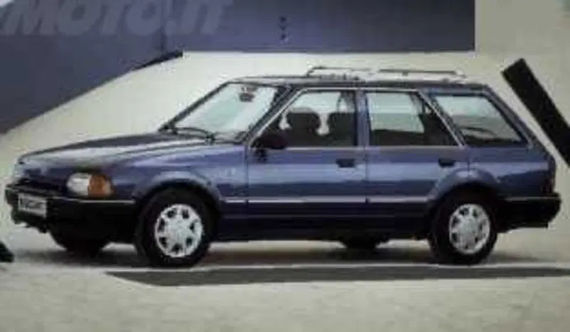 Ford Escort Station Wagon 1.6 diesel Voyager 5 porte Ghia