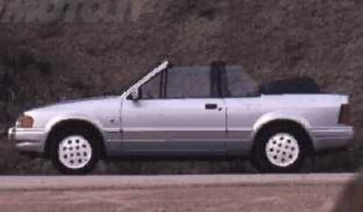 Ford Escort Cabrio 1.6 XR3i Cabriolet White