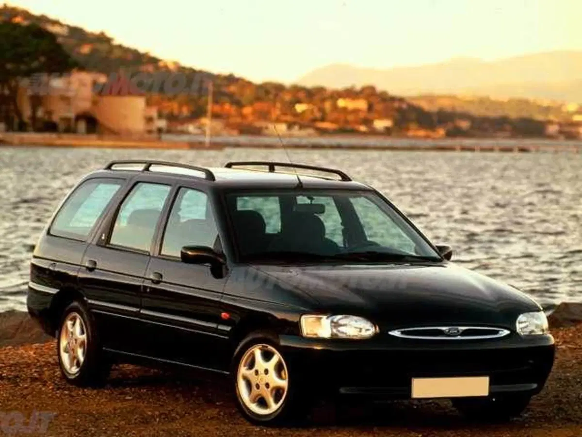 Ford Escort/Orion Station Wagon 1.8i 16V cat Station Wagon Ghia