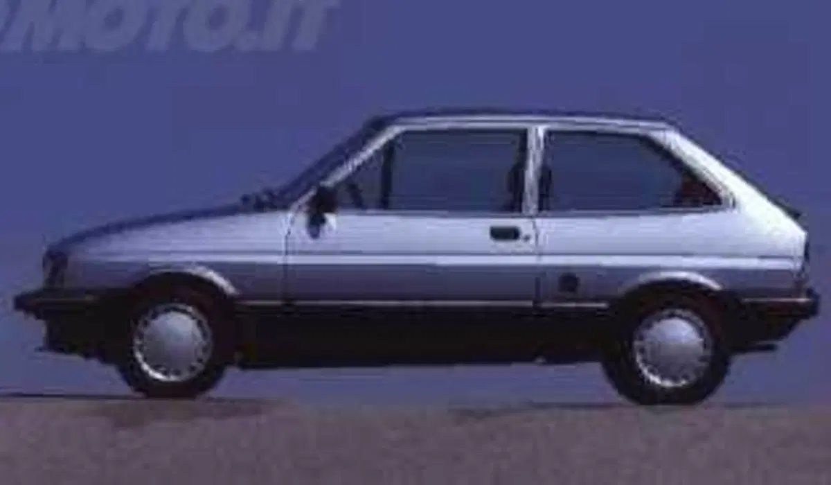 Ford Fiesta 900 L