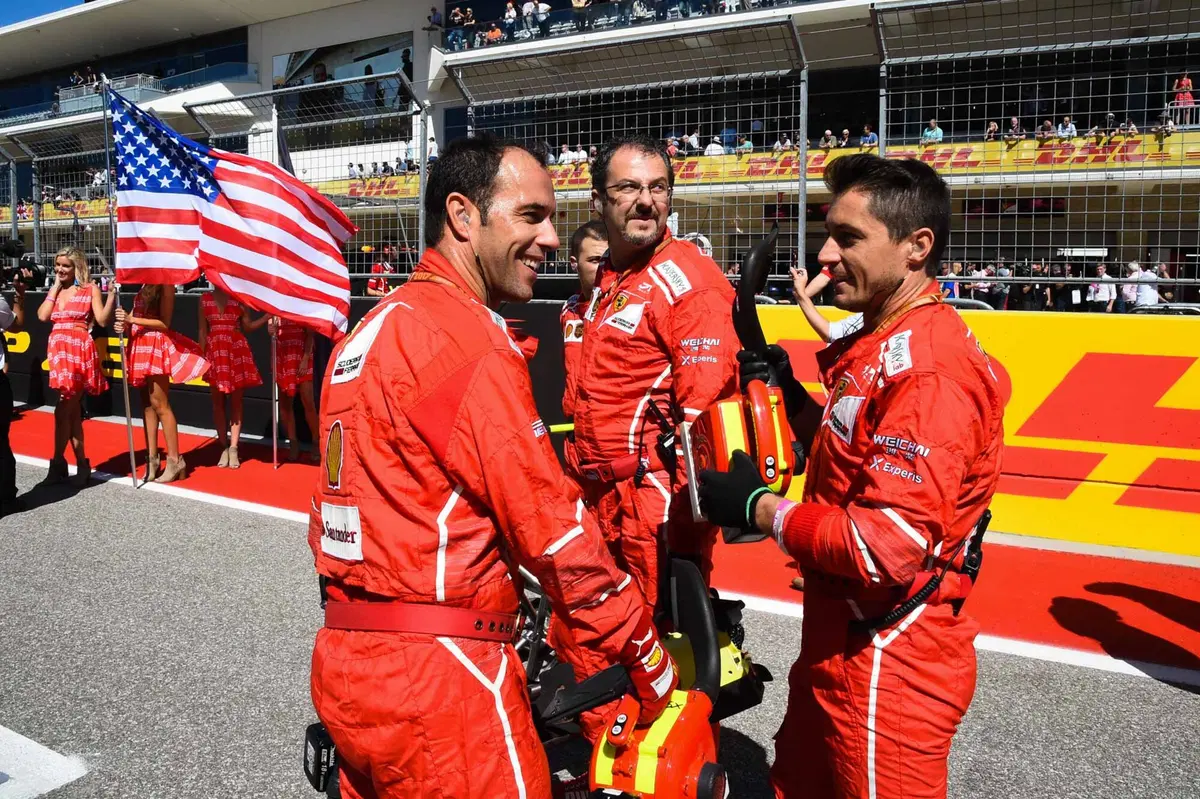 F1, GP USA 2017: vince Hamilton, secondo Vettel. Mercedes campione del mondo costruttori (14)