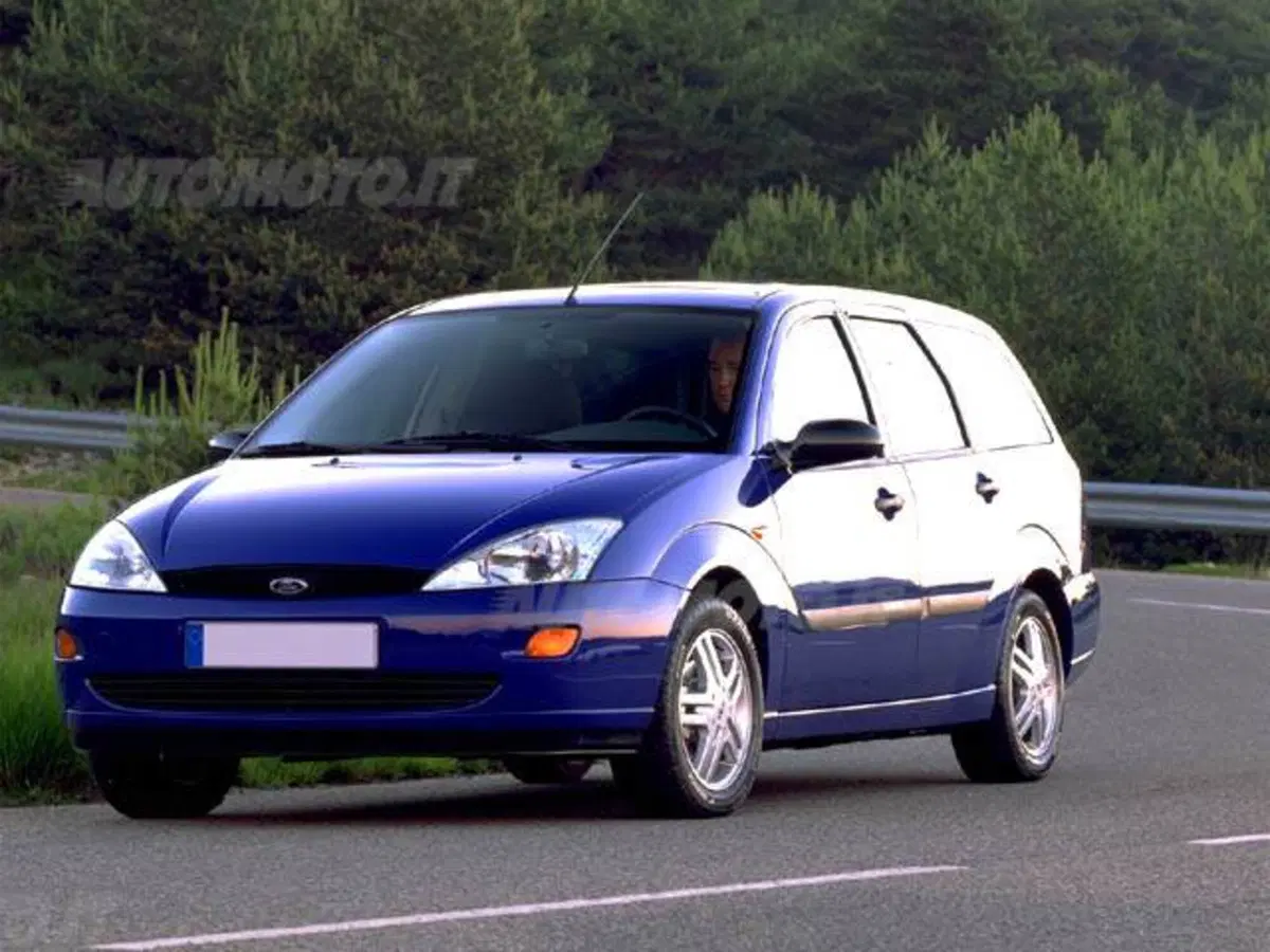 Ford Focus Station Wagon 1.8i 16V cat SW Ghia