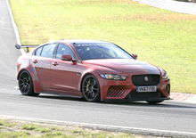 Jaguar XE SV Project 8: in pista al Nurburgring