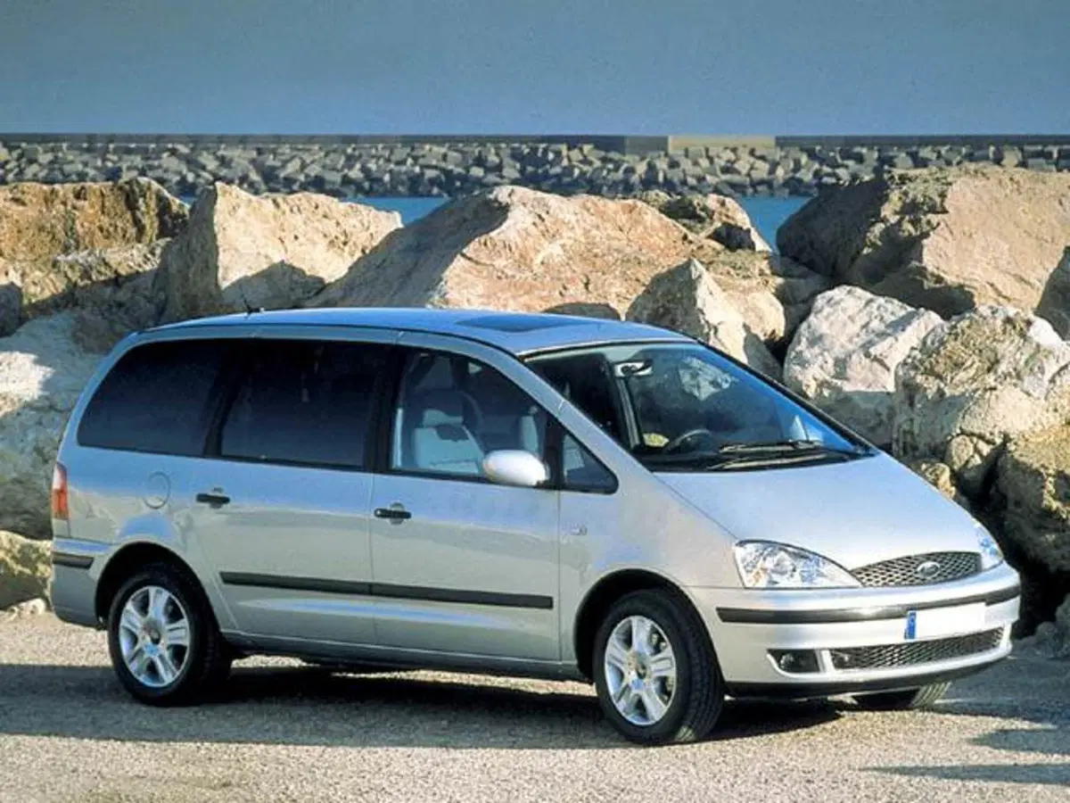 Ford Galaxy 2.3i 16V cat Ghia