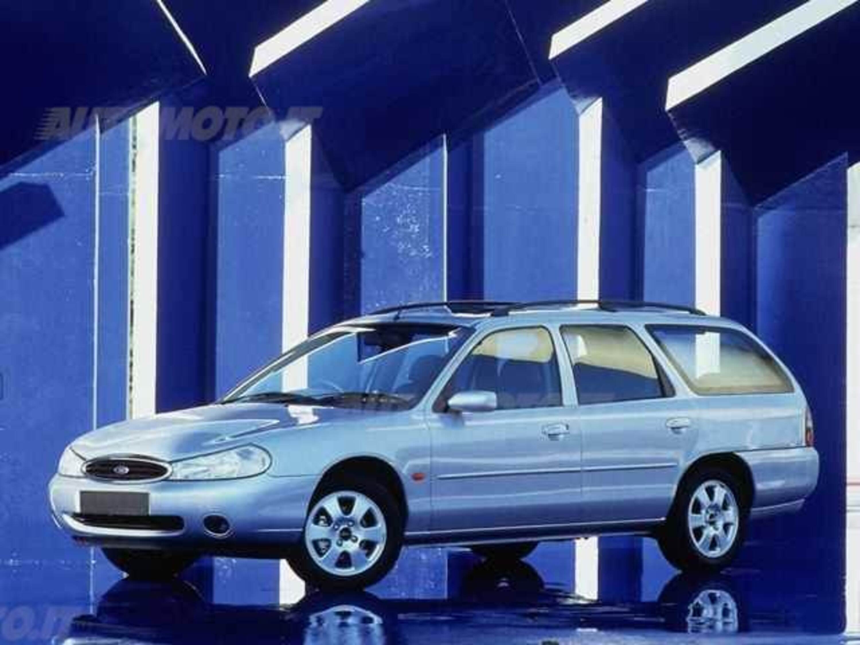 Ford Mondeo Station Wagon 1.8 turbodiesel cat S.W. Ghia my 98