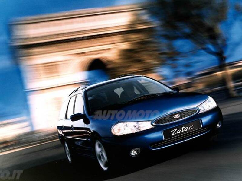 Ford Mondeo Station Wagon 2.0i 16V cat S.W. Zetec