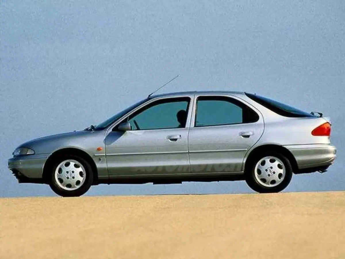 Ford Mondeo 2.0i 16V cat 5p. Ghia