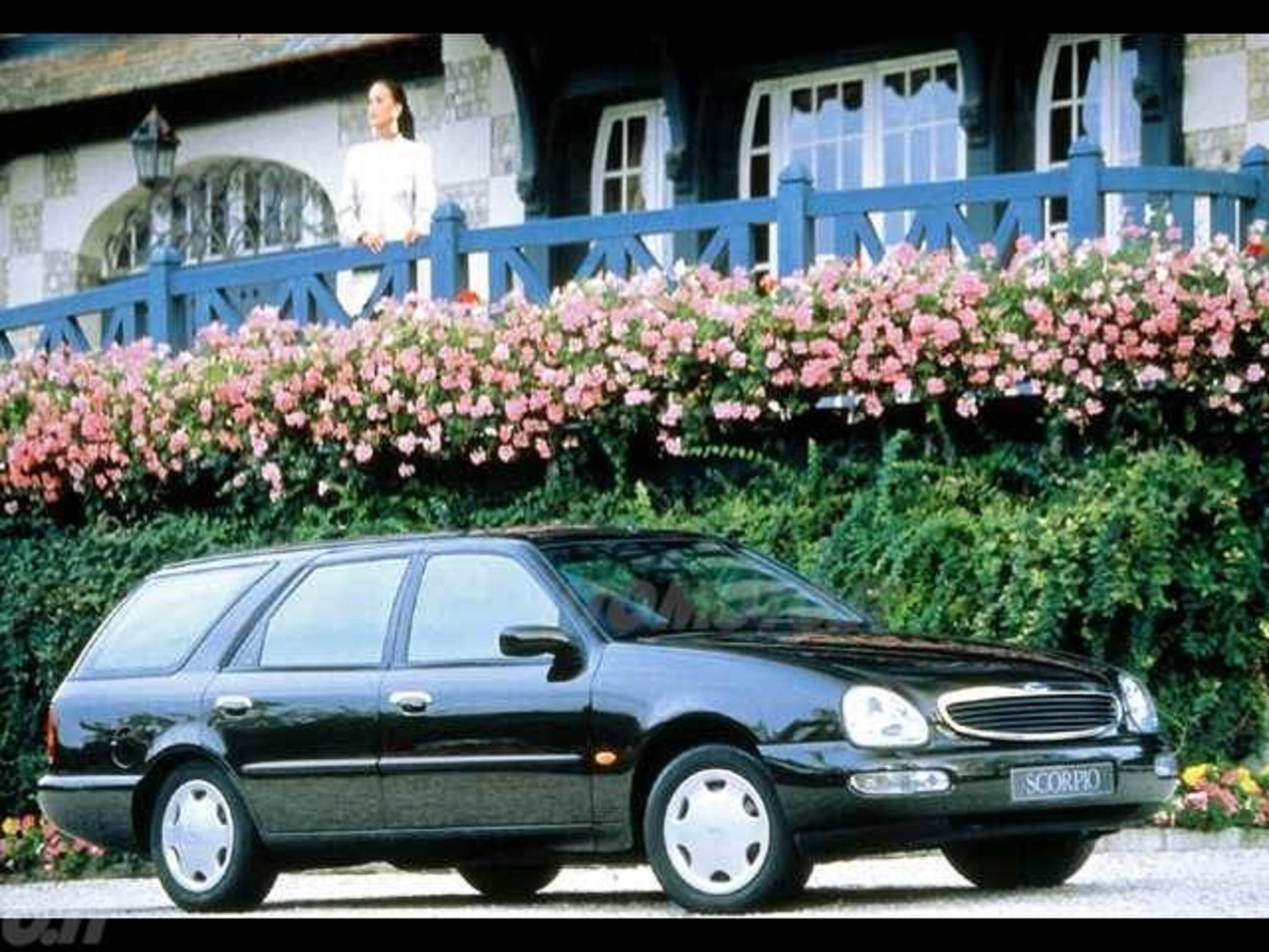 Ford Scorpio Station Wagon 2.5 turbodiesel cat S.W. Grand Luxe