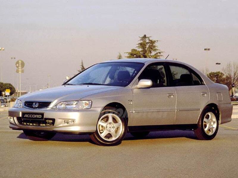 Honda Accord 1.8i 16V V-TEC cat ES 