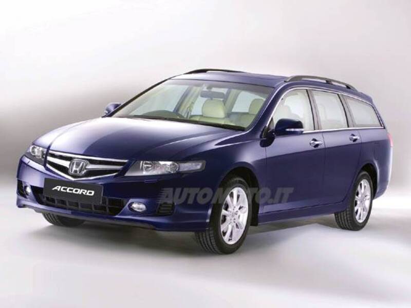 Honda Accord Station Wagon 2.2 i-CTDi Tour. Exec. i-P