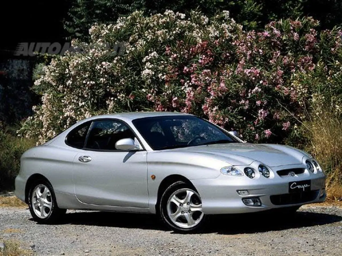 Hyundai Coupe 2.0i 16V cat FX