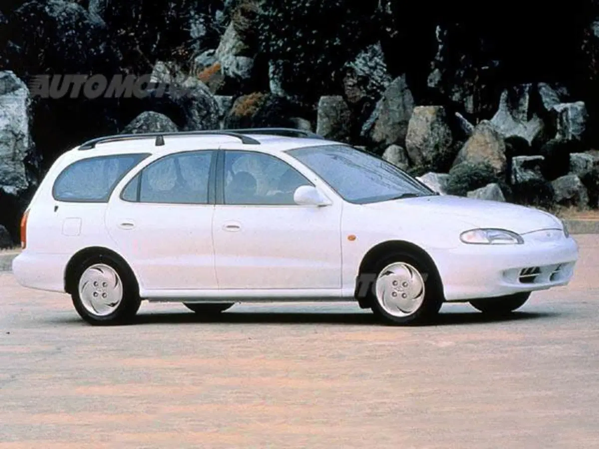 Hyundai Lantra/Elantra Station Wagon 1.5i 12V cat S.W. GL