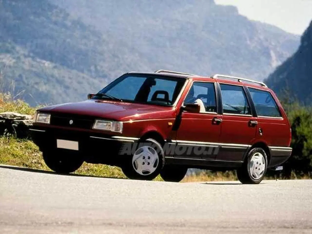 Innocenti Elba i.e. cat 5 porte