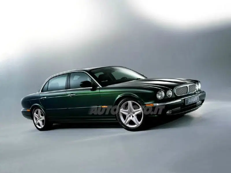 Jaguar XJ 2.7 D V6 cat LWB Executive