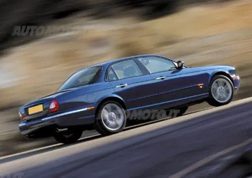 Jaguar XJR (2003-08)