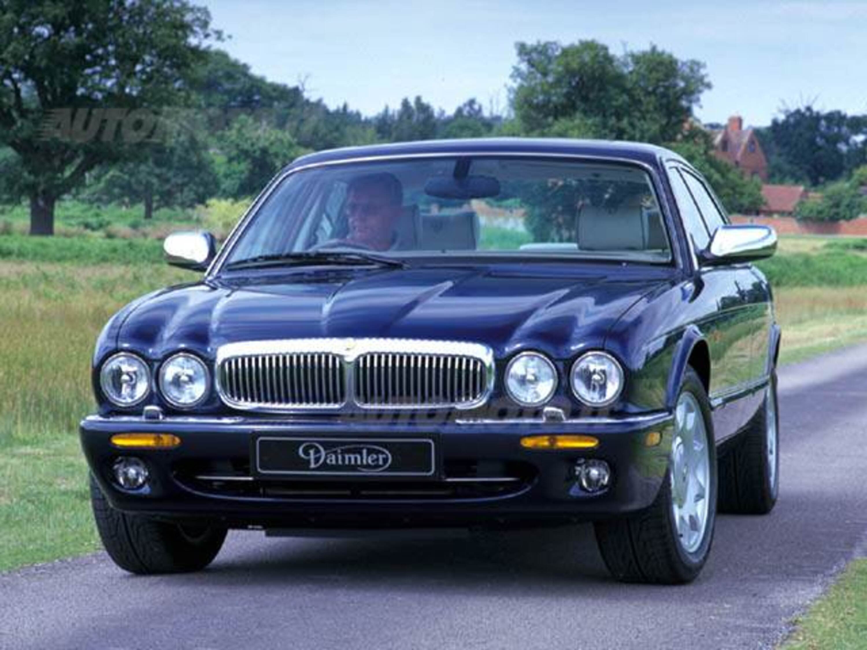 Jaguar Daimler 4.0 cat LWB 