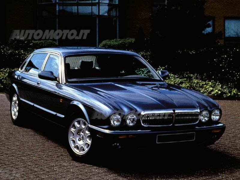 Jaguar Sovereign 4.0 cat LWB 