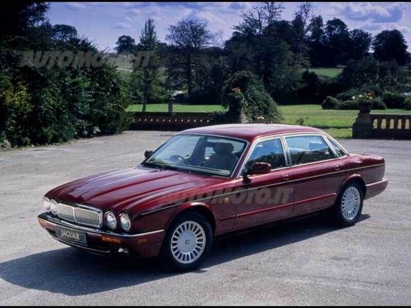 Jaguar Sovereign 3.2 cat automatic LWB