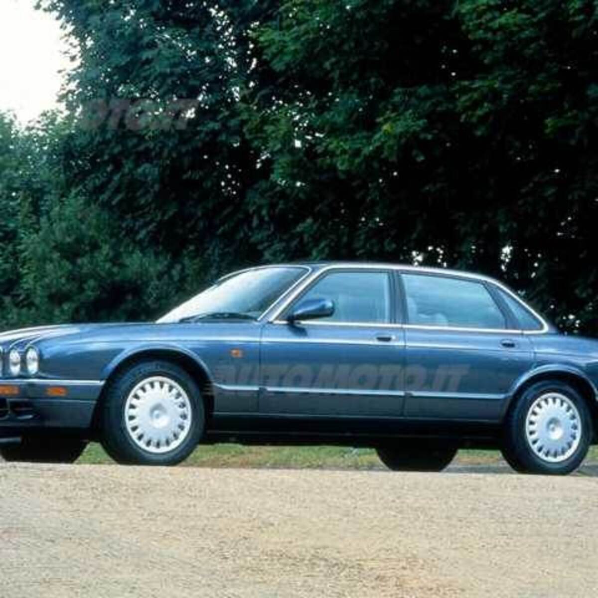 Jaguar XJ6 (1986-97)