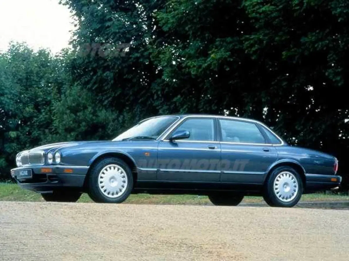 Jaguar XJ6 4.0 cat