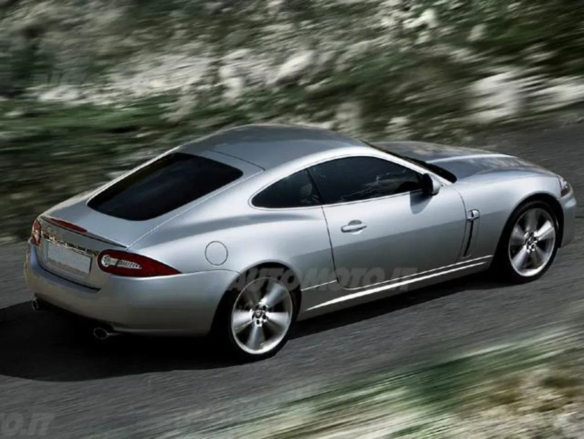 Jaguar XK 60 3.5 V8 Coupé