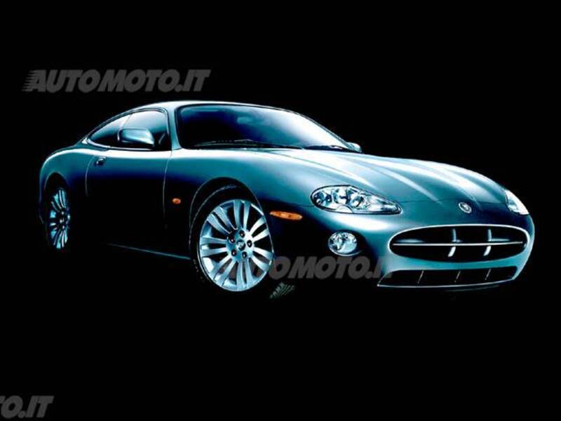 Jaguar XK8 (2004-06)