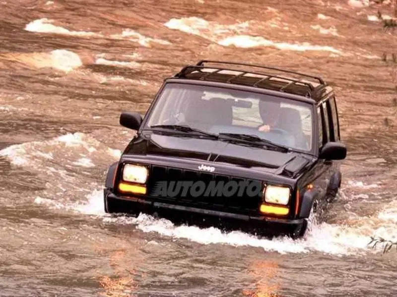 Jeep Cherokee turbodiesel 5 porte Limited
