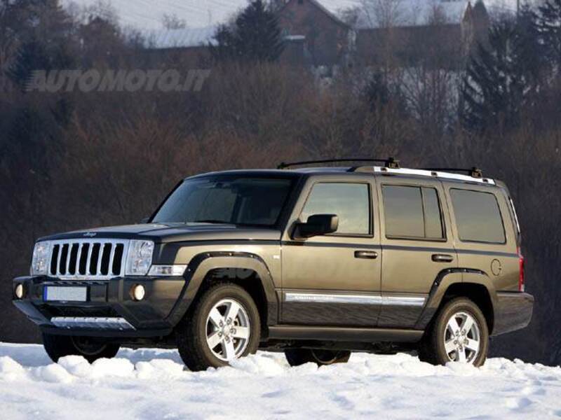 Jeep Commander V8 Limited