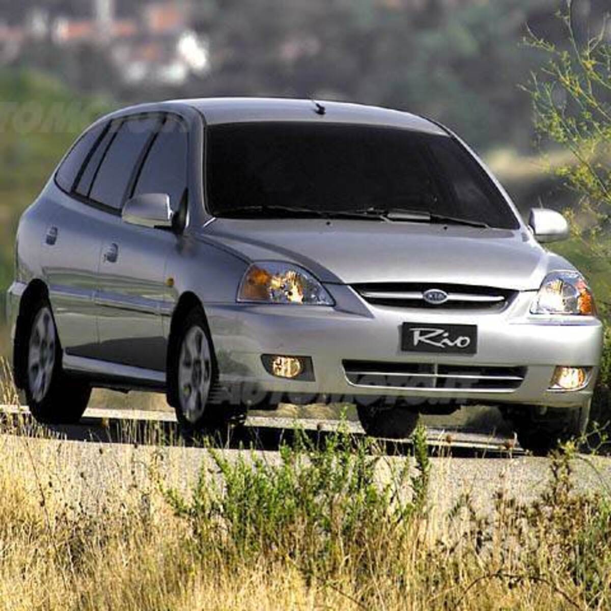 Kia Rio Sport Wagon (2000-05)