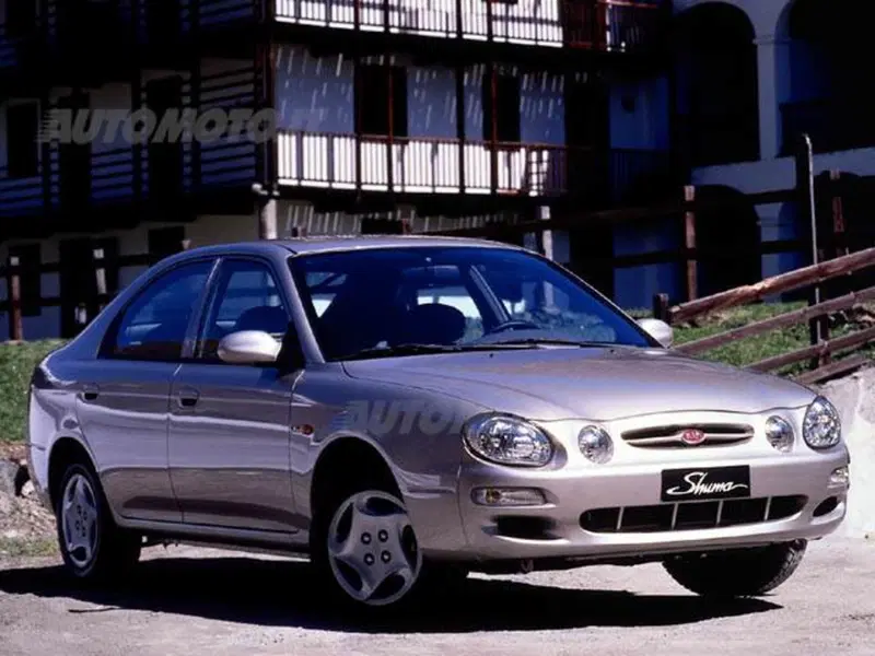 Kia Shuma 1.5i 16V cat 5 porte LS Comfort