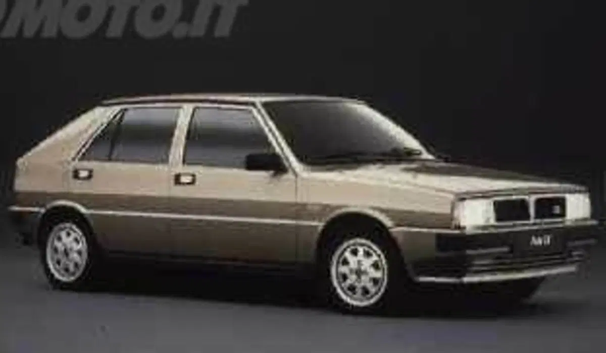 Lancia Delta LX
