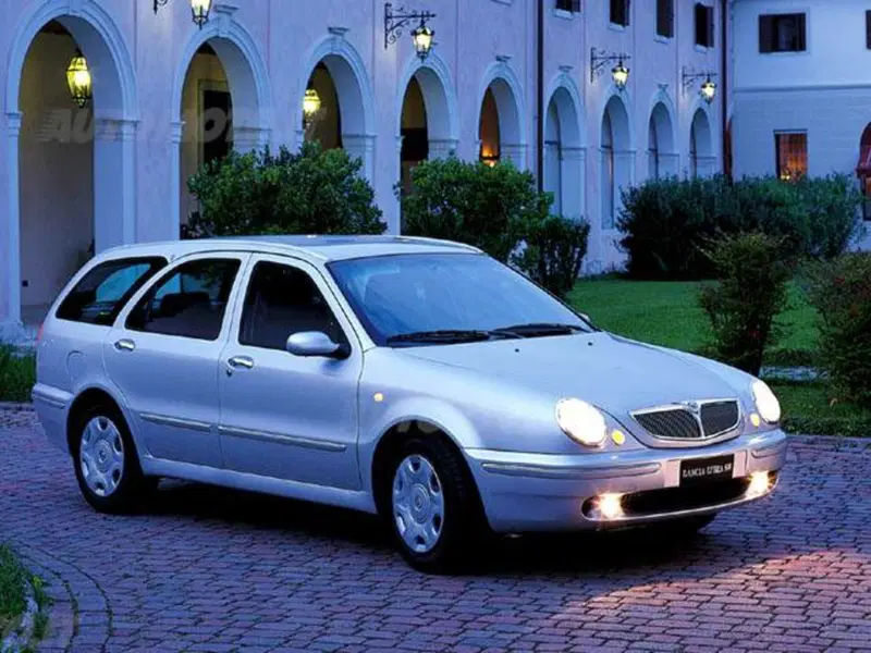 Lancia Lybra Station Wagon 16V VVT cat Station Wagon