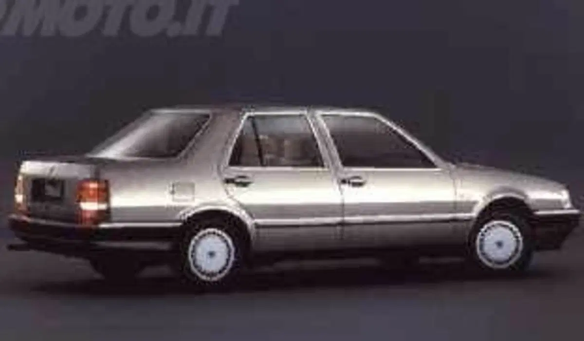 Lancia Thema turbodiesel S
