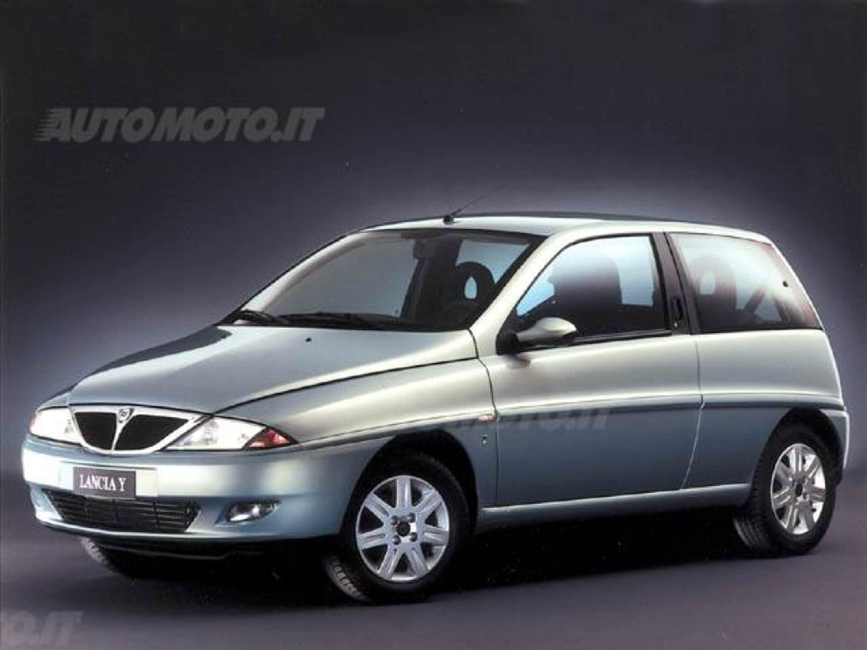 Lancia Y (1996-04)