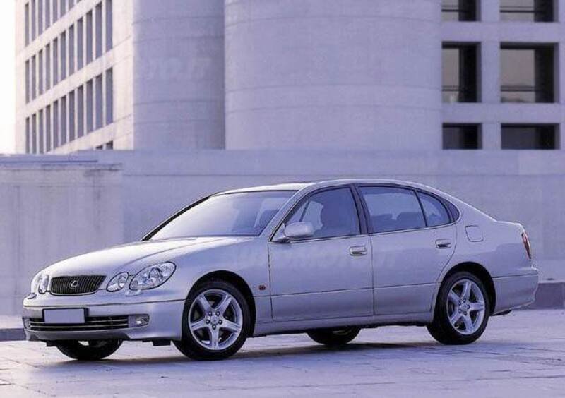 Lexus GS (1993-05)