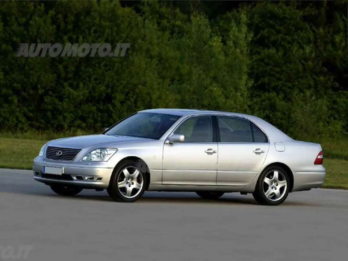Lexus LS 430i V8 32V cat Ambassador