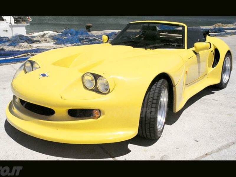 Marcos LM Cabrio (1997-01)