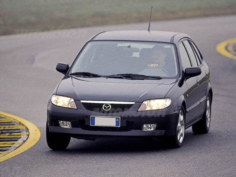 Mazda 323 2.0 TDI VGT 16V 5 porte Touring