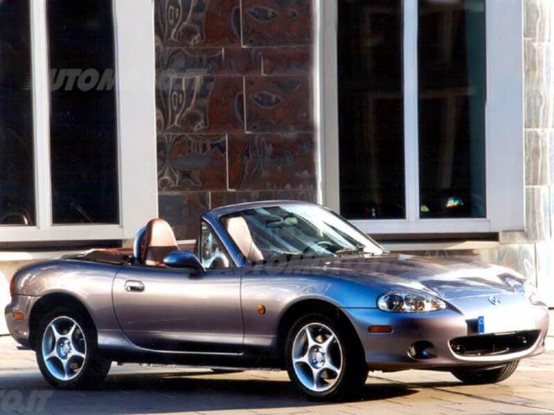 Mazda MX-5 1.6i 16V cat Phoenix