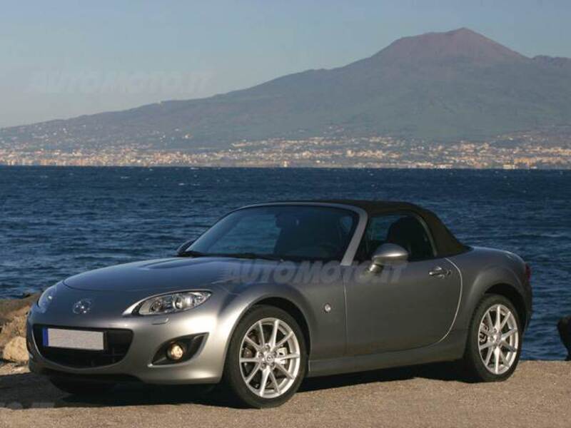 Mazda MX-5 Roadster 2.0L 16V Wind 