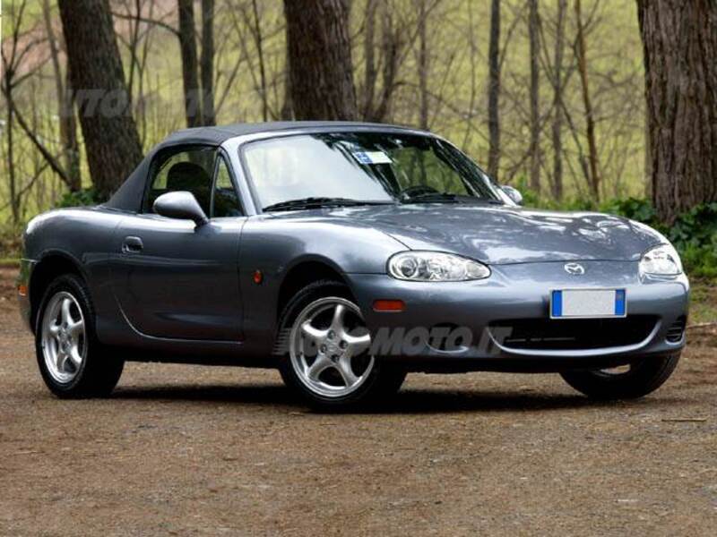 Mazda MX-5 1.6i 16V cat Unplugged