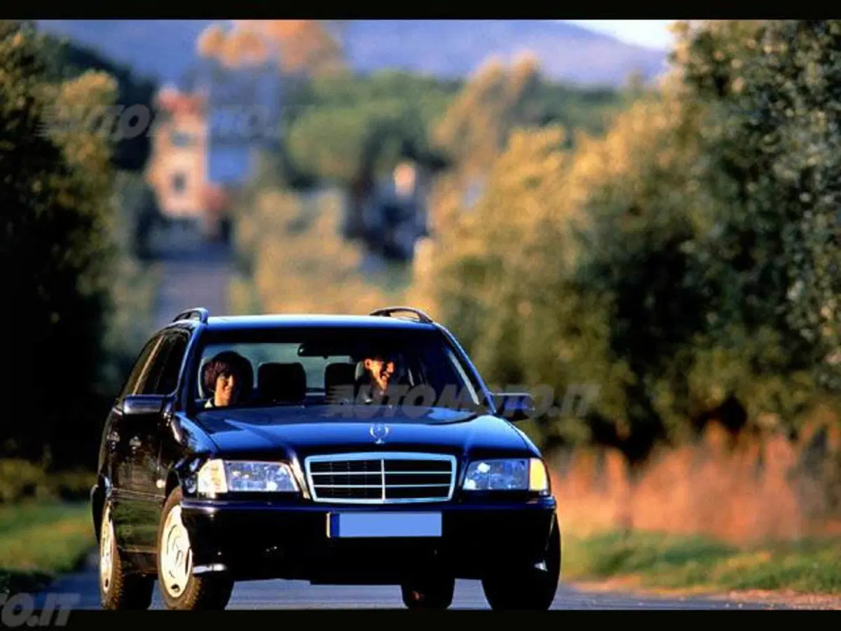 Mercedes-Benz Classe C Station Wagon 280 V6 cat Classic Selection