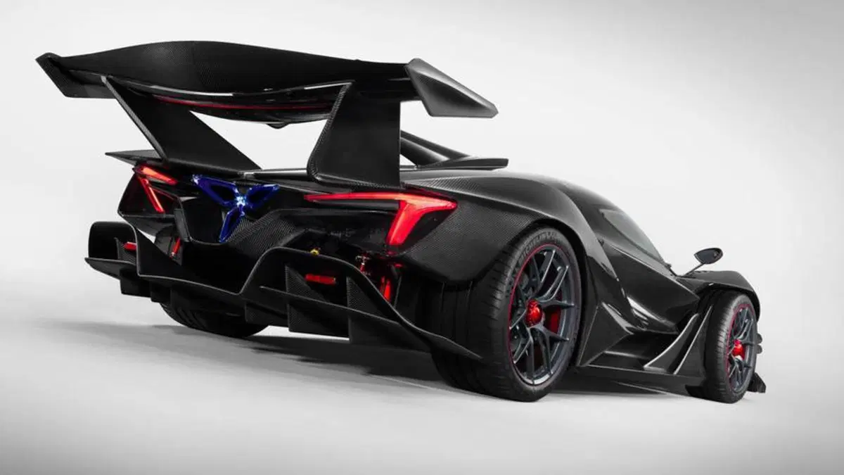 Apollo Intensa Emozione, supercar da 780 CV