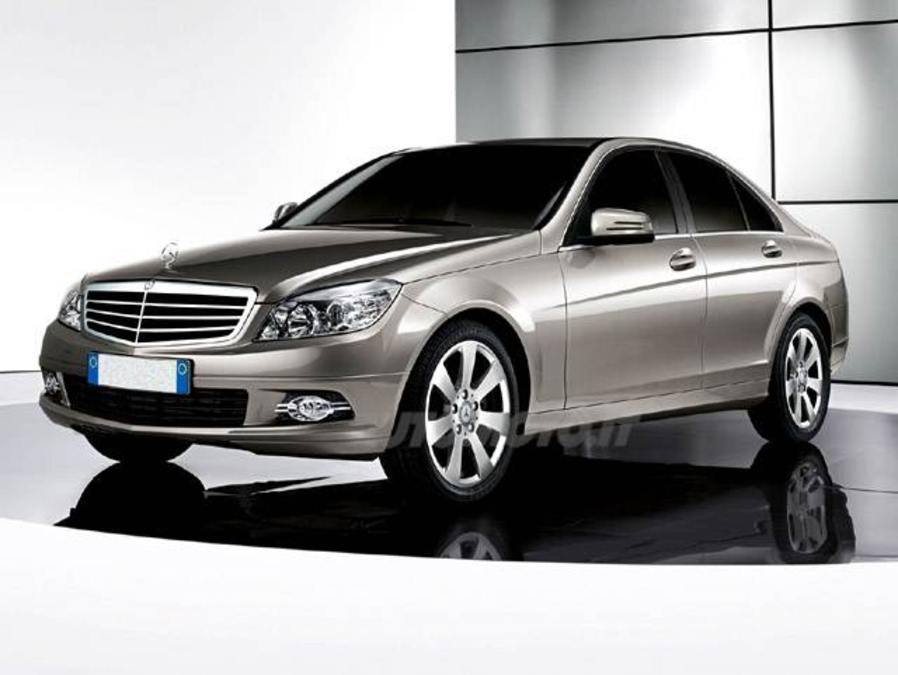 Mercedes-Benz Classe C 180 K BlueEFFICIENCY Avantgarde FIRST