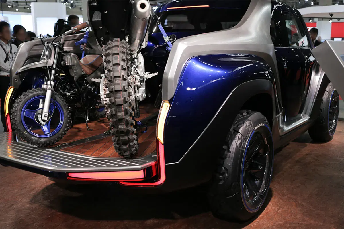 Yamaha Cross Hub Concept, dalle due ruote alle 4x4 (15)