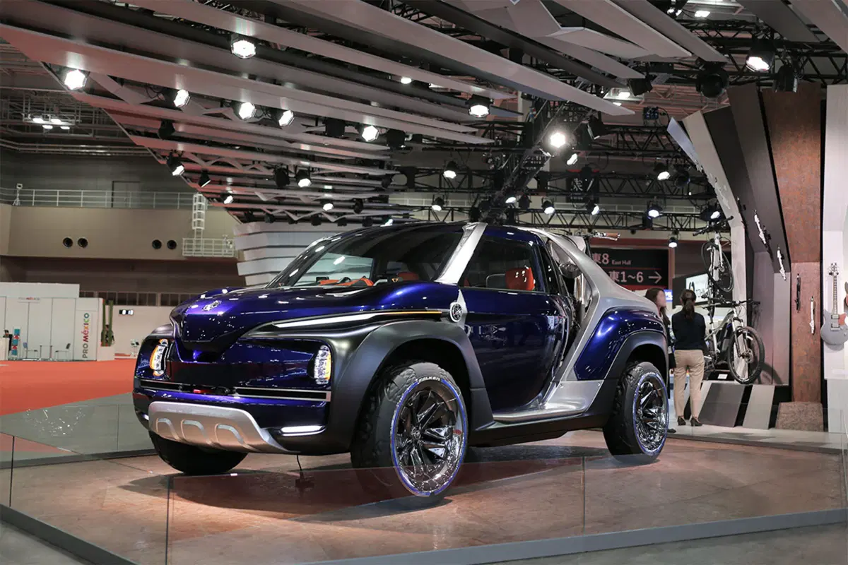 Yamaha Cross Hub Concept, dalle due ruote alle 4x4 (23)